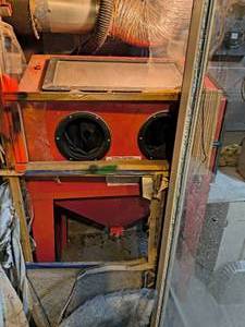 STEEL BLASTER CABINET