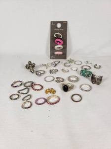 Lot of Assorted Rings and Silicone Ring Set