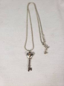 Heart Key Pendant Necklace with Leaf Design