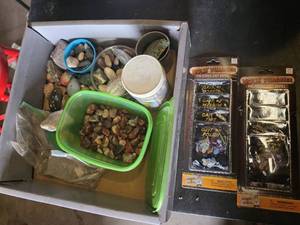 Rock Tumbler Items with Assorted Stones and Polishing Grits