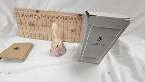 Fenton Burmese Bell