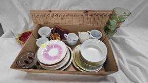 Gabd Oaubted Gkassesm Misc Cups and Saucers