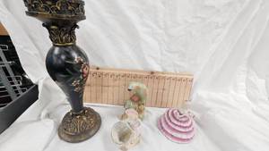1920s Copley Ceramic Ceramic Parrot and Vintage Misc
