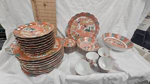 Imari Ware, Peacock Pattern