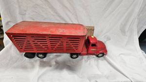 Tonka Pressed Steel Livestock Truck and Trailer, 1950s