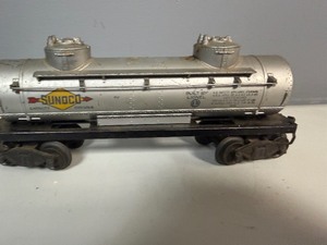 Lionel Trains Sunoco Two Dome Tank Car