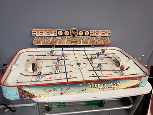 Vintage NHL Hockey Night in Canada Game