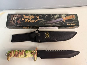 Frost Cutlery Jungle Fever V Hunting Knife Black Stainless Steel Blade 13.5 Overall