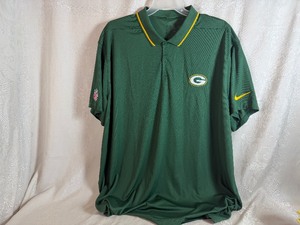 Green Bay Packers Nike Dri Fit Collared Shirt 4 XL.  Never worn.