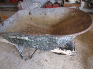 True Temper Wheelbarrow