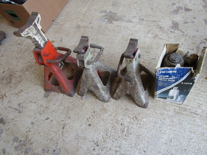 Three Jack Stands, Bottle Jack