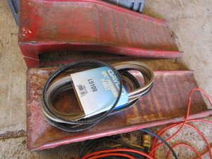 Metal Auto Ramps, V-Belts