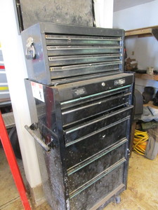 Husky Tool Cabinet 2 Pieces