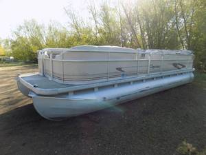 2002 Premier 250 Sun Sation Pontoon with 125 Mercury Only