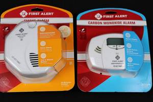 First Alert Smoke Alarm with Voice & Carbon Monoxide Alarm Bundle