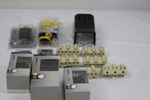 Pass & Seymour Legrand NEMA 10-30R 30A Power Outlet 125250V 3P3W