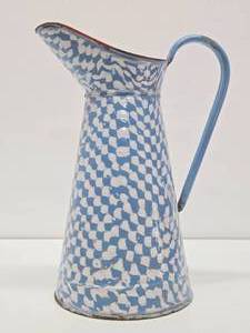 Great Looking LARGE Old Vintage Enamelware Pitcher #1 - Blue &amp White Geometric Pattern - 15