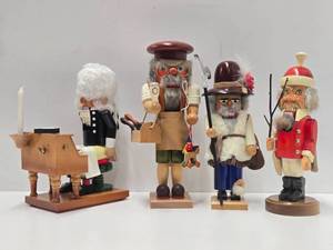 Estate Lot of Quality Wooden German Smoker Dolls