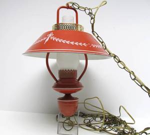 Great Condition Mid Century Tole Metal Hanging Pendant Lamp