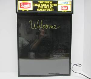 Working Vintage Lighted SCHMIDT BEER Advertising Menu Board Sign