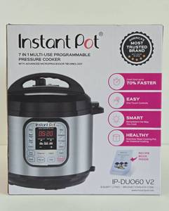 New Unused INSTAND POT 7-in-One Pressure Cooker  Air Fryer Model IP-DUO 60 - V2