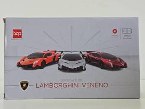 New in Box Lamborghini Veneno 124 Scale RC Car