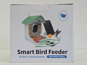 New Unused Smart Bird Feeder wCamera