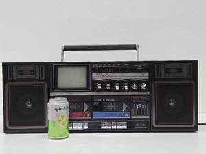 Very Cool Working Large Vintage GOLDSTAR Model KMA-0702 Boombox