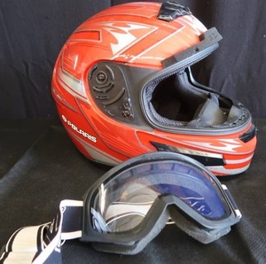 POLARIS HELMET XL  GOGGLES