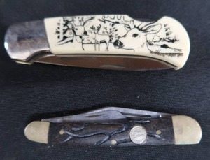 2 VINTAGE FOLDABLE KNIVES