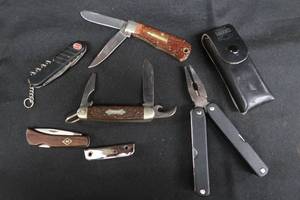 ASSORTED KNIVES
