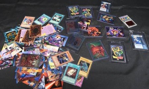 COLLECTIBLE CARDS