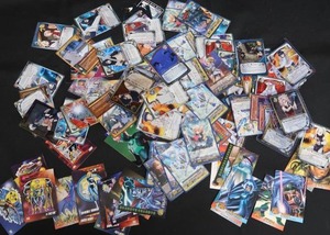 COLLECTIBLE CARDS