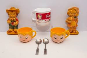 Campbells Soup Collectibles Lot  Chalkware Kids, Spoons & Vintage Dolly Dingle Mugs