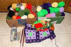 Yarn, Knitting Needles & Crochet Hooks