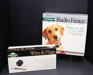 Pet Safe Radio Fence System  Wire & Flags Included