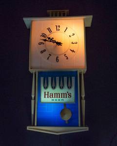 Vintage 1960s Hamms Beer Lighted Wall Clock