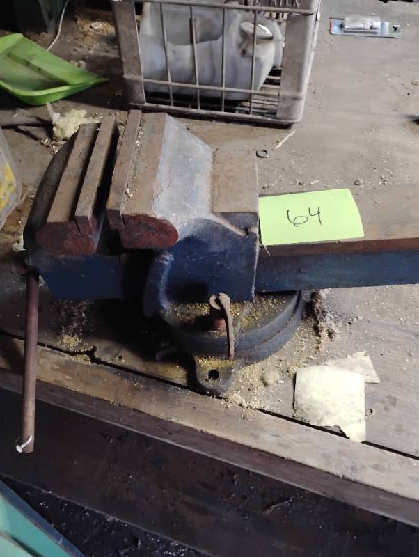 Bench Vice