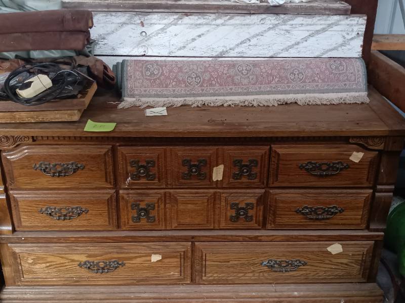 Large bedroom set with rug