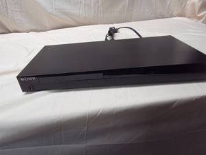Sony BDP-S7200 Blu-ray DVD Player WiFi HDMI SACD Black Good