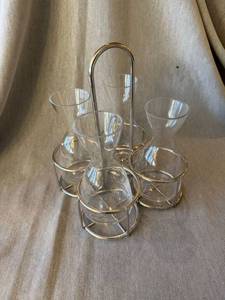 4 Etched Glass Wine Carafes Decanters w Metal Caddy Cabernet Pinot