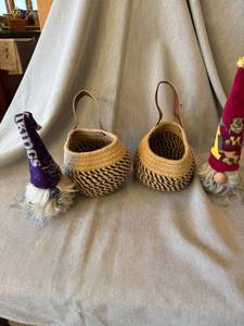 2 Woven Hanging Baskets & 2 Sports Gnomes Decor Lot Good Condition