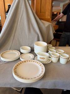 Corelle by Corning Gold Floral Dinnerware Set Plates Bowls Mugs