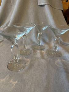 Set of 4 Clear Martini Glasses Open Oval Stem Cocktail Glasses