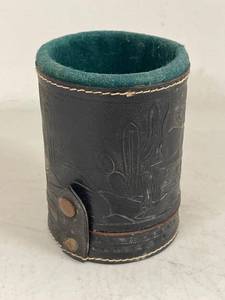 Vintage Embossed Leather Poker Dice Cup Set w 5 Dice Felt Lined