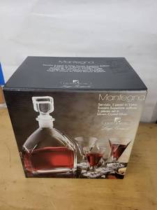 Mantegna Light & Music Luigi Bormioli 5-piece Crystal Decanter Set