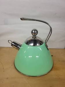 Lepicure Whistling Kettle Mint Green Stainless Steel With Lid