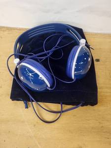 Blue Star Pattern Over-Ear Headphones With Carry Bag
