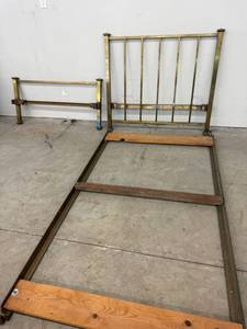 Simmons Vintage Brass Metal Bed Frame Headboard Footboard Twin Size