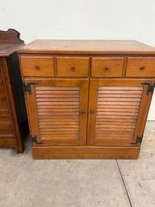 Ethan Allen Baumritter Wooden Sideboard Cabinet 4 Drawer Shutter Doors